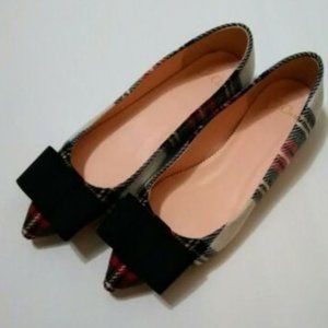 NWT J.Crew Pointed-Toe Flats Shoes Plaid Size 6.5